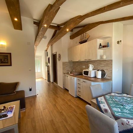 קוטור Sunny Bay Apartments מראה חיצוני תמונה