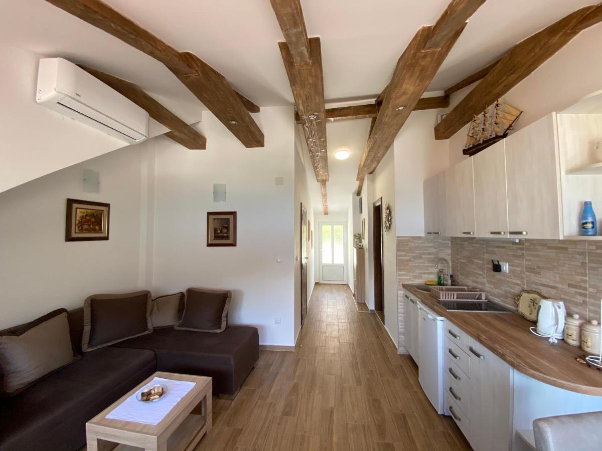 קוטור Sunny Bay Apartments מראה חיצוני תמונה
