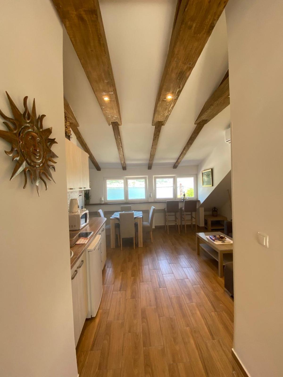 קוטור Sunny Bay Apartments מראה חיצוני תמונה